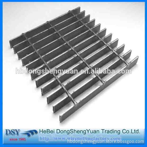 China heavy duty flooring galvanized steel grating